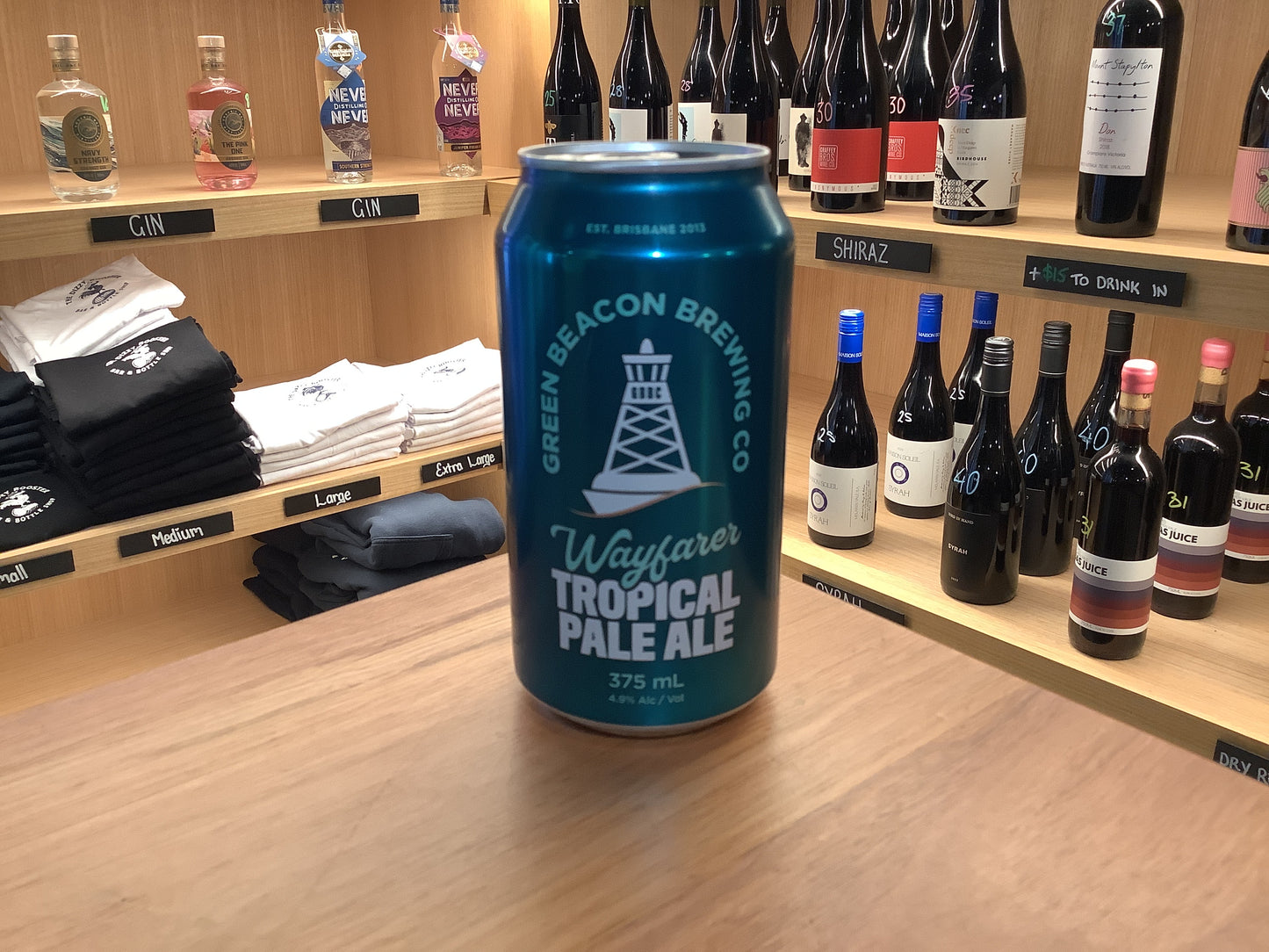 GREEN BEACON Wayfarer tropical pale ale